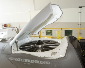F35