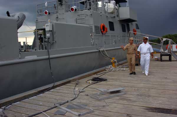 Iraqi Swift Boat Training, June 29th, 2010 (Credit Photo: USN Visual Services)