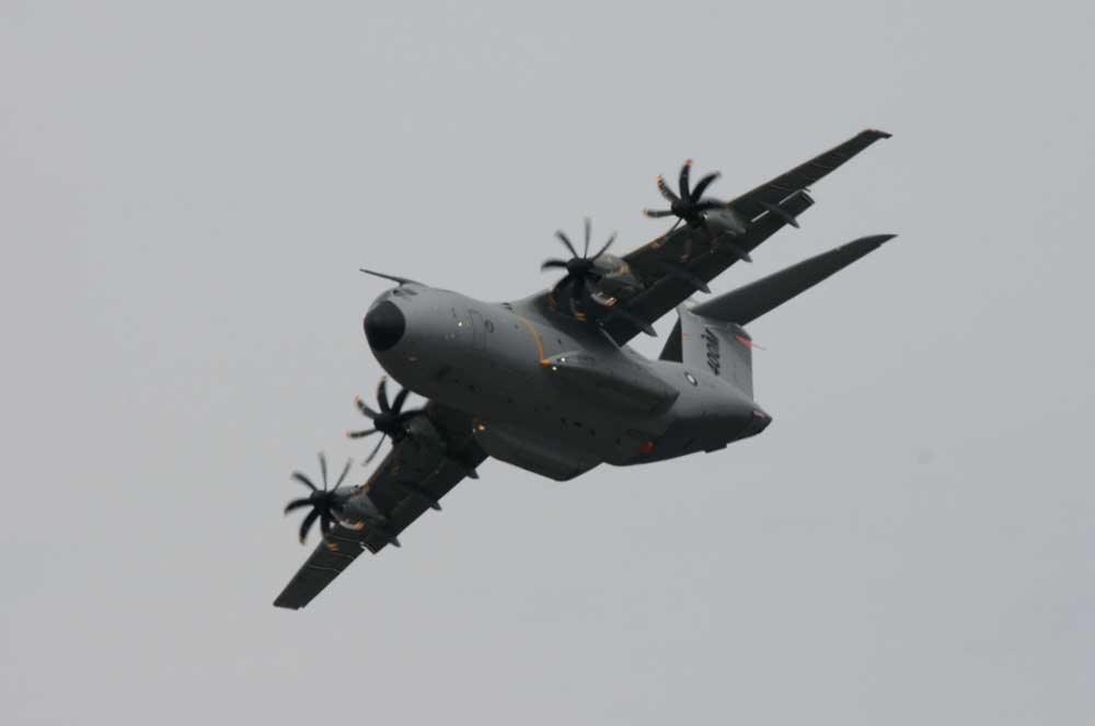 A400 M Flying at Farnbourgh Air Show with Full Load of Test Equipment Onbaord (Credit photo: SLD)