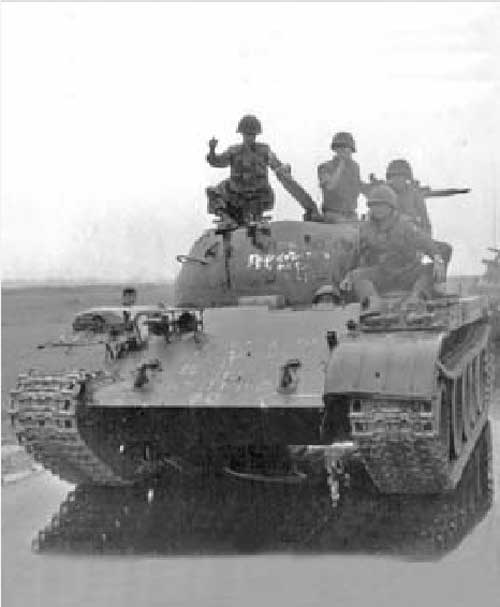 North Vietnamese T59 tank captured by South Vietnamese 20th Tank Regiment, south of Dong Ha, Quang Tri province, Vietnam, during the 1972 Easter Offensive (Credit: http://www.olive-drab.com/od_history_vietnam_easter1972.php)