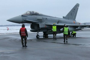 Spanish Typhoon on the platform in winter conditions during their Baltic Air Policing mission. Photo courtesy of: Spanish Air Force.